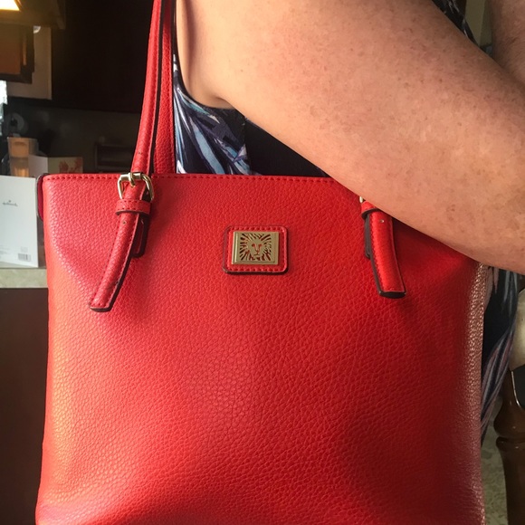 Anne Klein Orange handbag - Picture 2 of 8